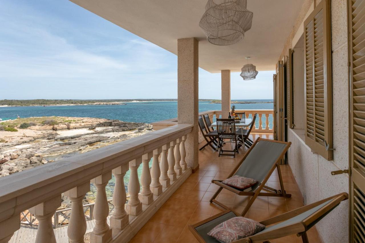 Beachfront Holiday Apartment Lotja 7 - Grupo Berna Colonia de Sant Jordi Exterior foto